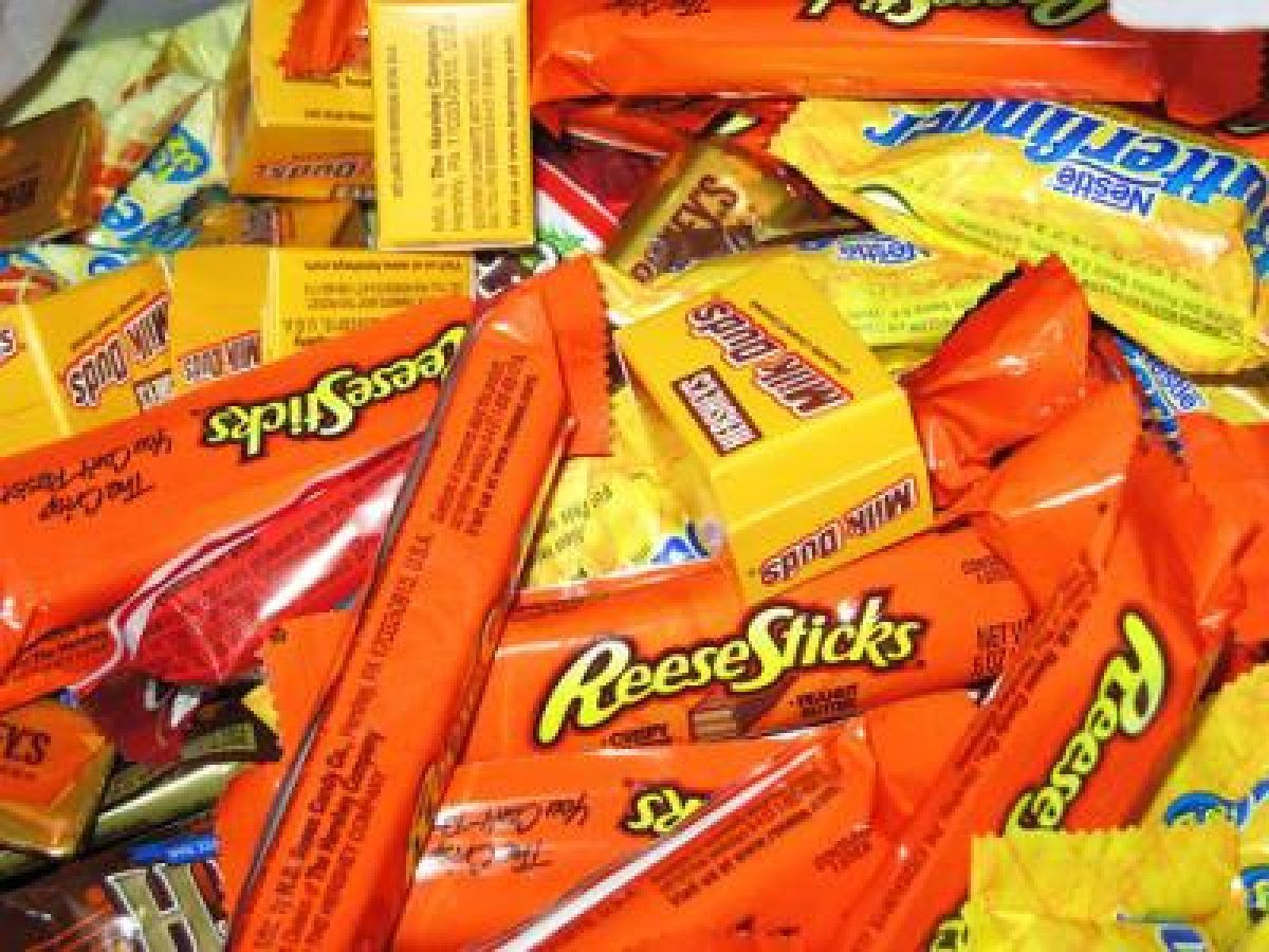 Halloween Candy Buy Back for Deployed Soldiers!