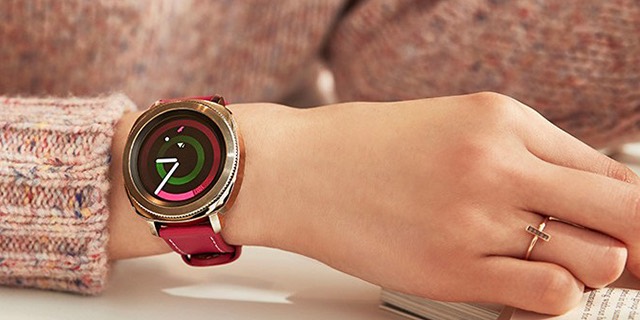 Samsung Gear Sport Smartwatch just $179.99 shipped (reg $280)