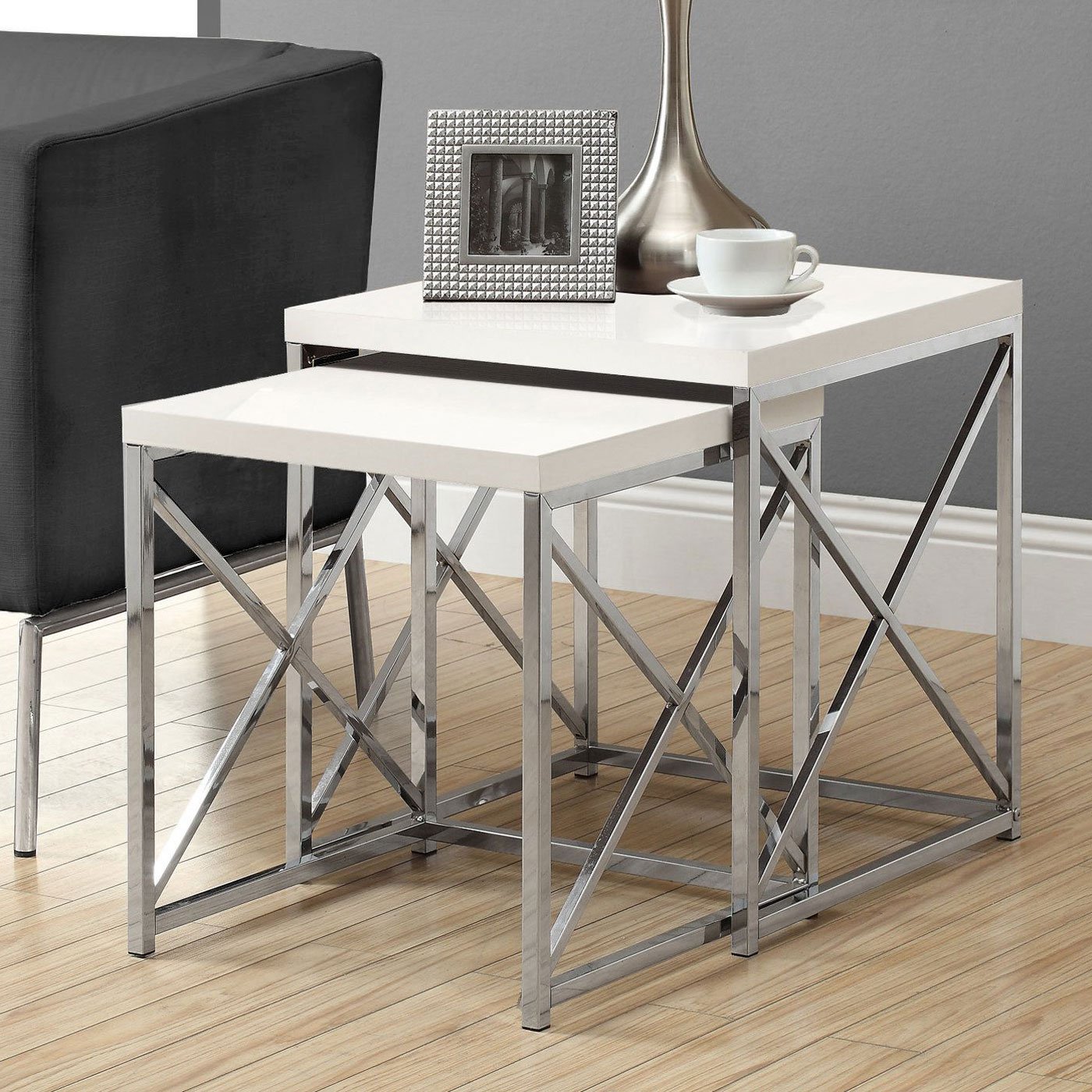 Monarch Nesting Table / Glossy White / Chrome Metal $101.99 (REG $250.00)